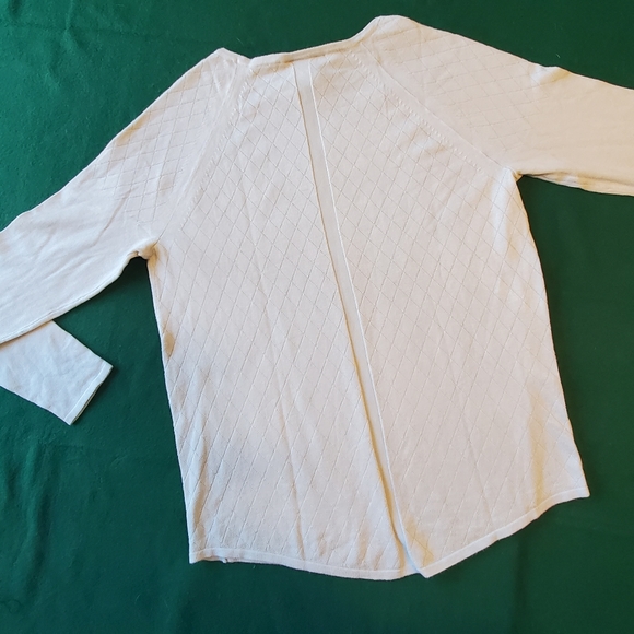 Patterned knit long sleeved sweater. NWOT - Picture 9 of 14